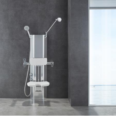 Adjustable shower equipment for elderly